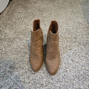 Women's Tan Ankle Boots